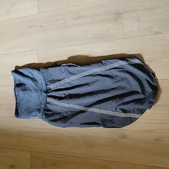 Dog coat - Picture 2 of 2